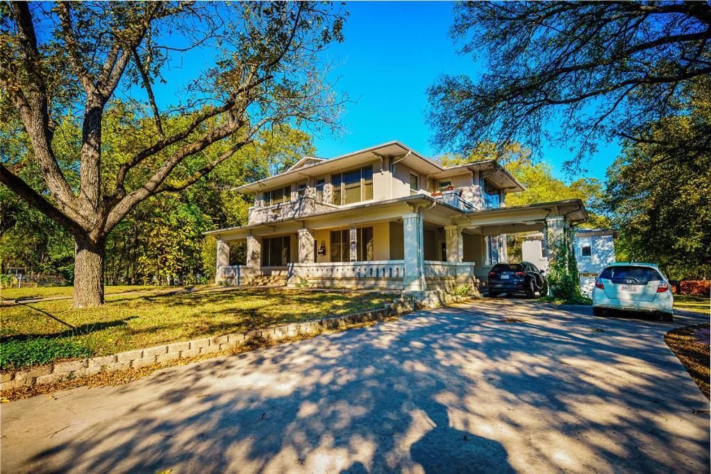 Historic Mitchell House Bed & Breakfast Sulphur Springs Exterior photo